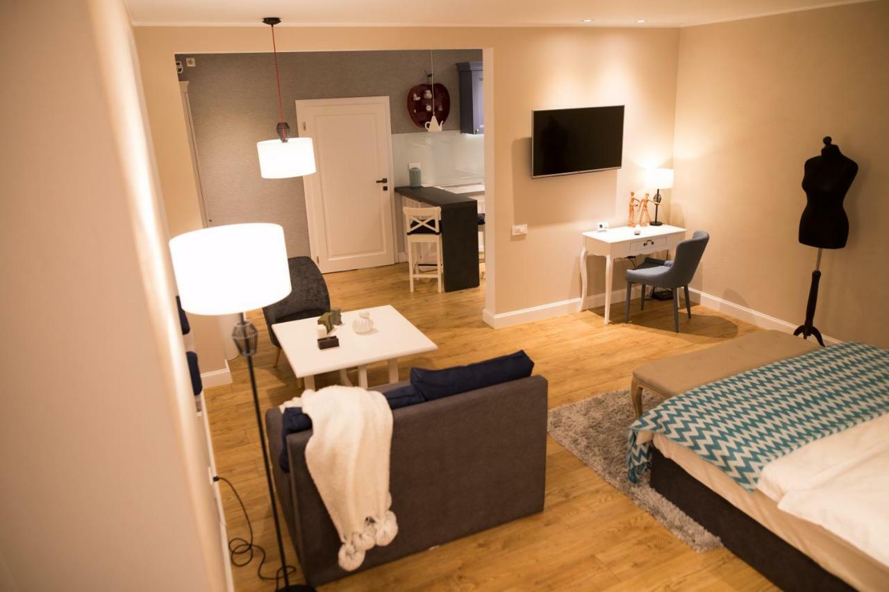 Apartamento Quiboo Braşov Exterior foto