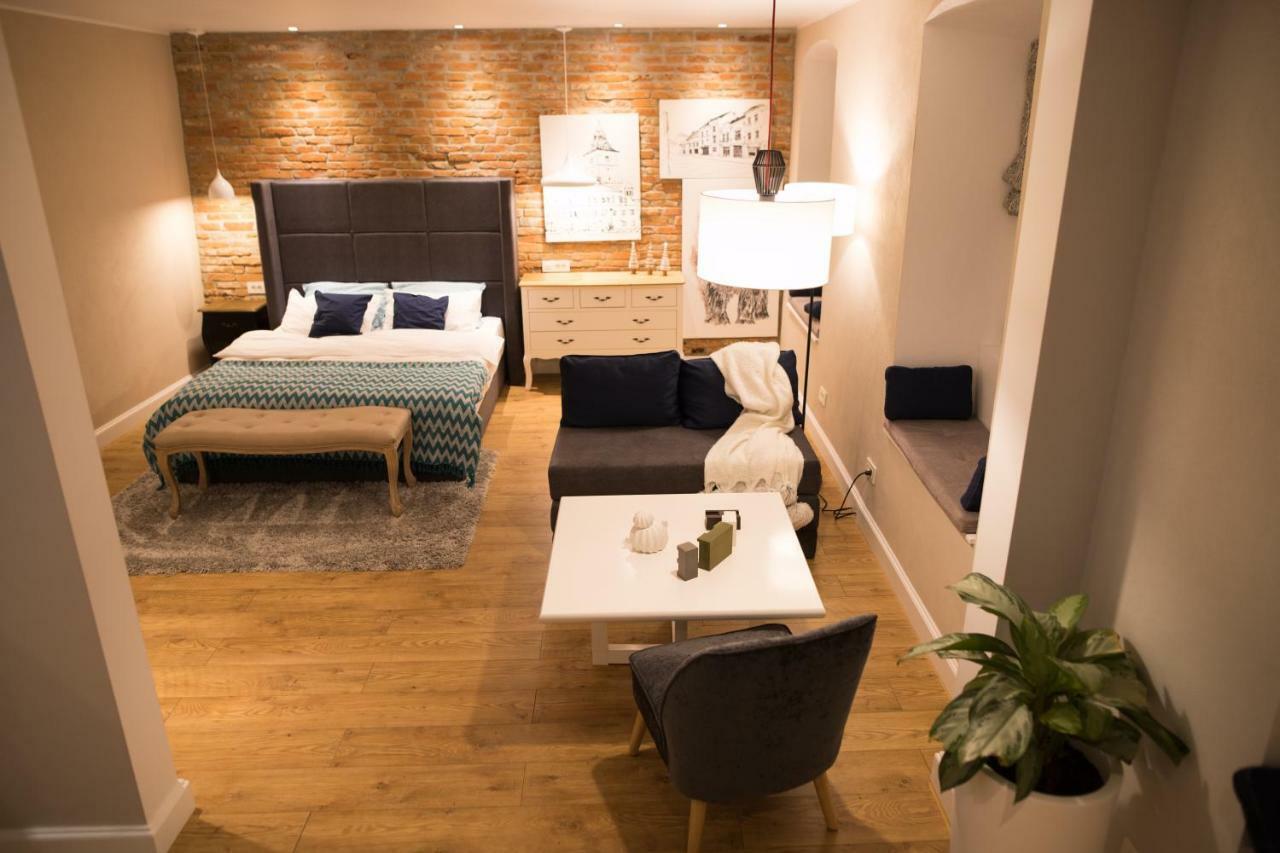 Apartamento Quiboo Braşov Exterior foto