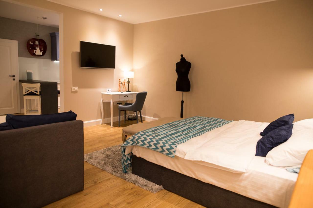 Apartamento Quiboo Braşov Exterior foto